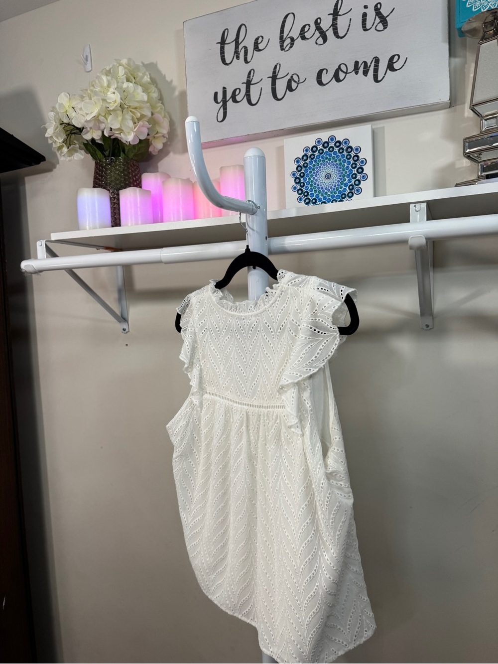 Ricki's White Eyelet V-Neck Flutter Sleeve Blouse - Picture 8 of 9